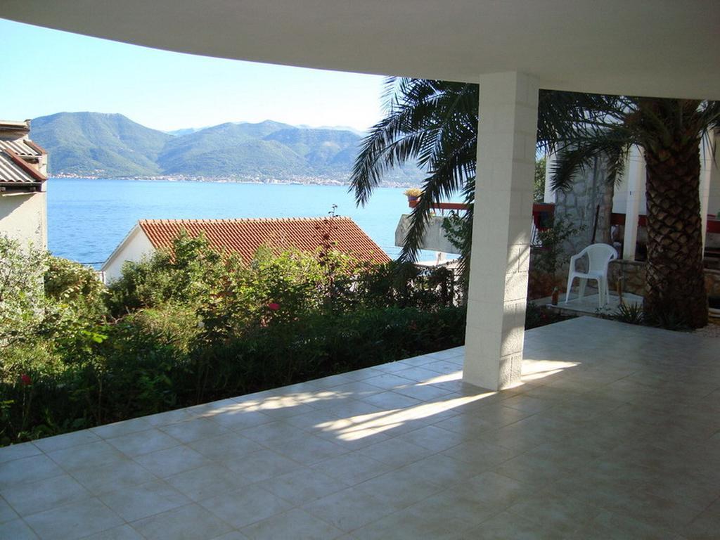 Natalie Apartments Tivat Exterior foto